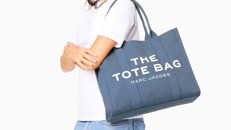Marc Jacobs Tote Bag: Effortlessly Chic and Versatile - Fashion Republic  Magazine